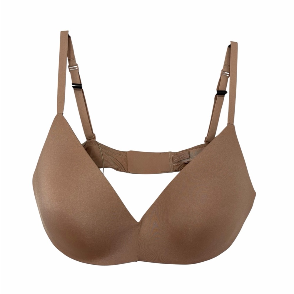 SKIMS Wireless Form Push Up Plunge Bra – NWT | Clay | Size 36C